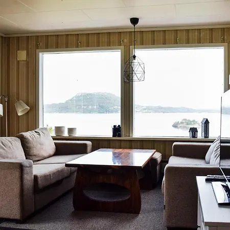 Holiday home Beautiful In Bjoa With House A Mountain View *
