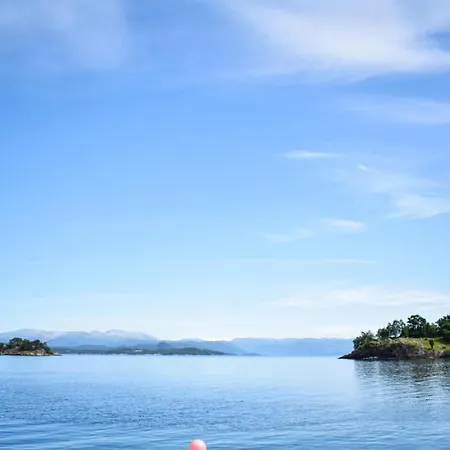 3 Bedroom Stunning In Bjoa Prázdninový dům *