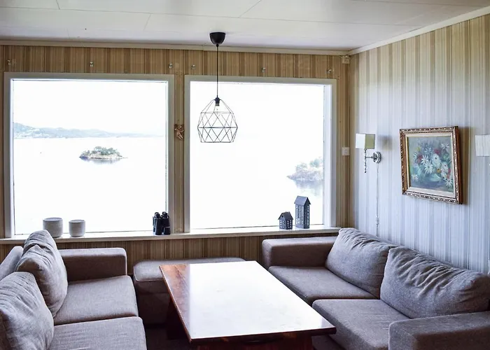 3 Bedroom Stunning In Bjoa * Utbjoa