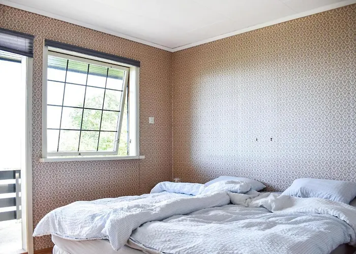 3 Bedroom Stunning In Bjoa 度假居